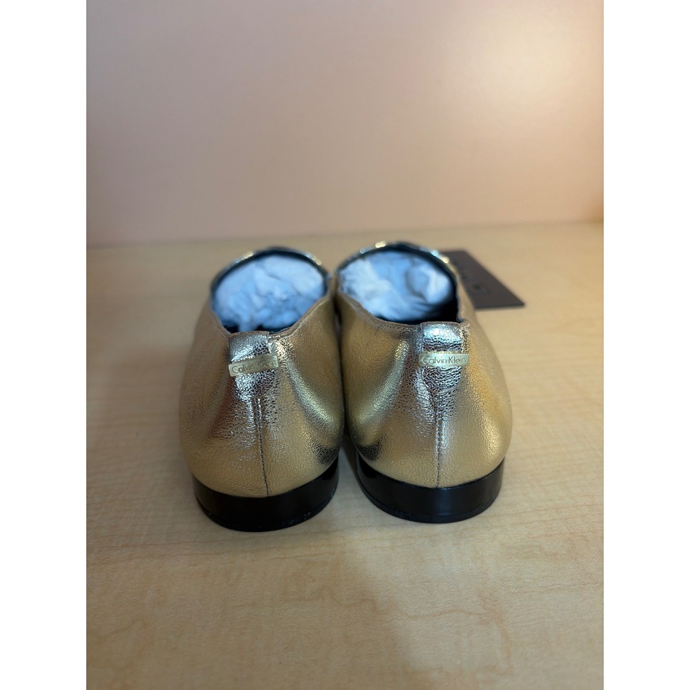 Calvin Klein Womens Metallic Gold Pointed Toe Loafers Slip On Flats Size 10 - Picture 4 of 6
